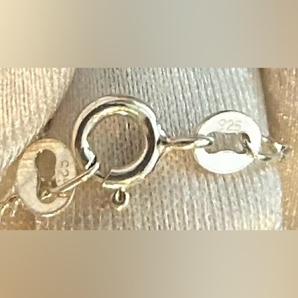 Vintage Hand Made 3 Minoan Dolphins with 2 Lapis Greek Sterling Silver Nacklace - Picture 6 of 8